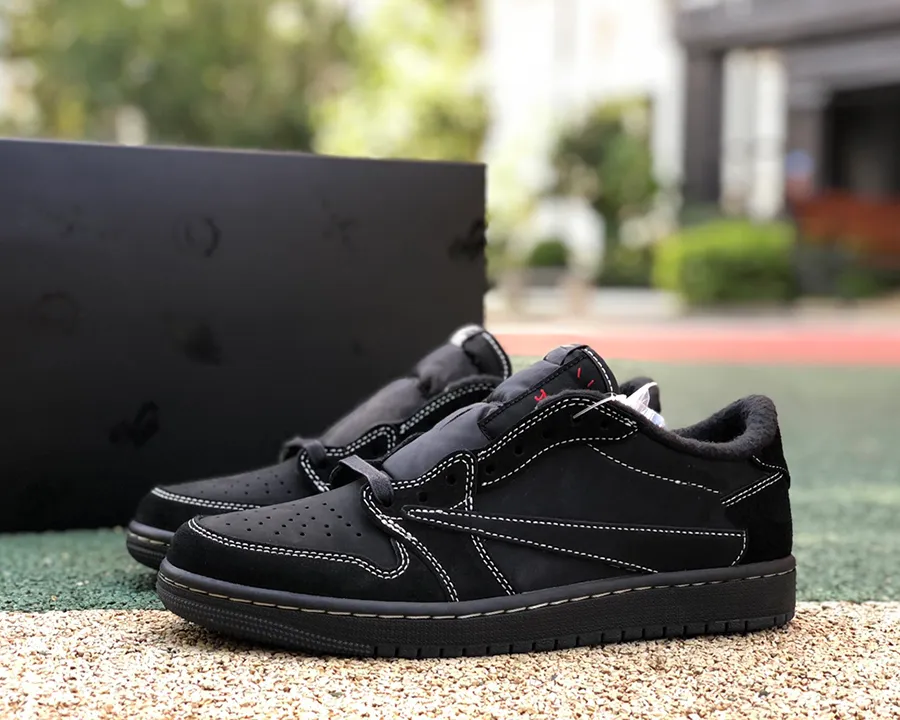 Phantom 1s on feet sales