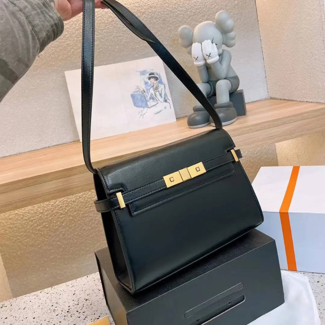 Kadın çanta debriyajı alt koltuk torbası lüksler tote crossbody manhattan çanta erkekler gerçek deri kare omuz bile tofu çantalar tasarımcı satchel baget çanta