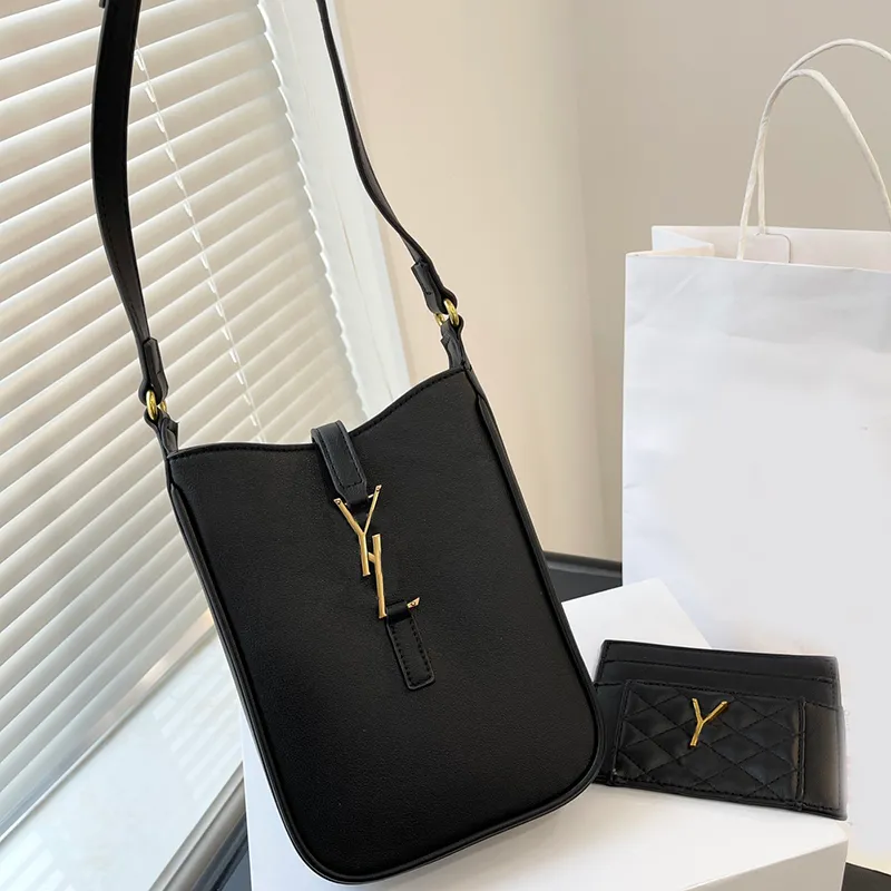 Best designer bucket best sale bags