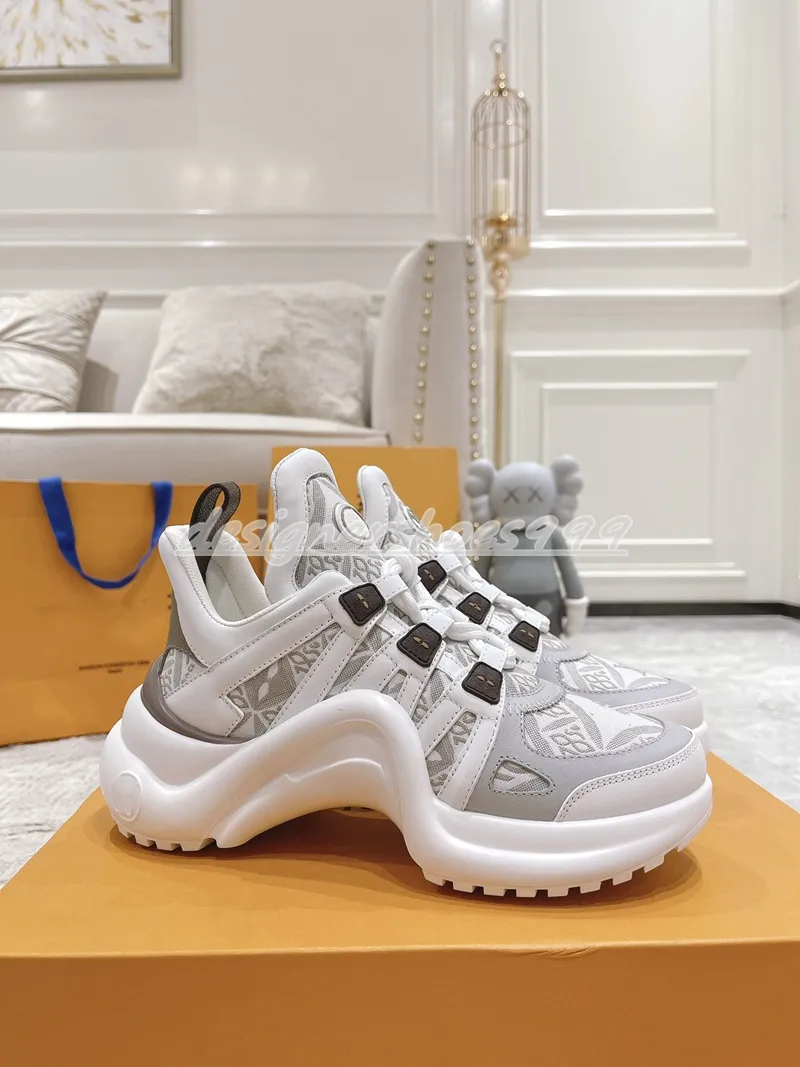 2023 Hohe Qualität Archlight Designer Frau Sneakers Runway Lace Up White Trainer Chunky Trainer Leder Freizeitschuhe Größe 35-40