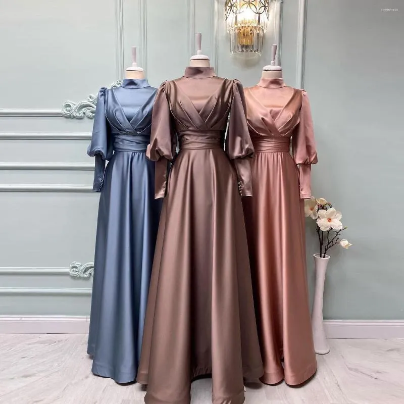 Robes de soirée Champagne décontracté Simple robe de soirée exquise a-ligne longueur de plancher dubaï musulman arabe bal sur mesure