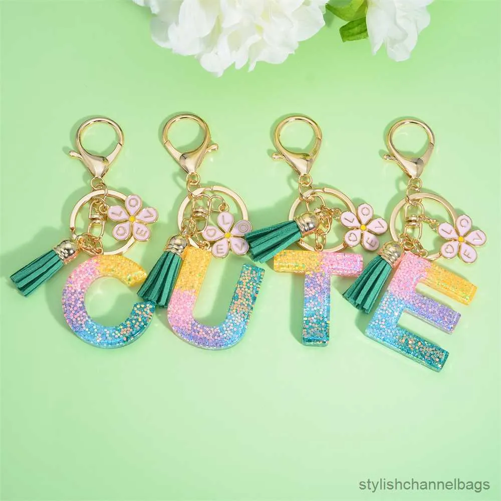 Klaki kreatywny angielski list Rainbow Key Key Green Tassel Love Dekoracja moda urok breaching dar