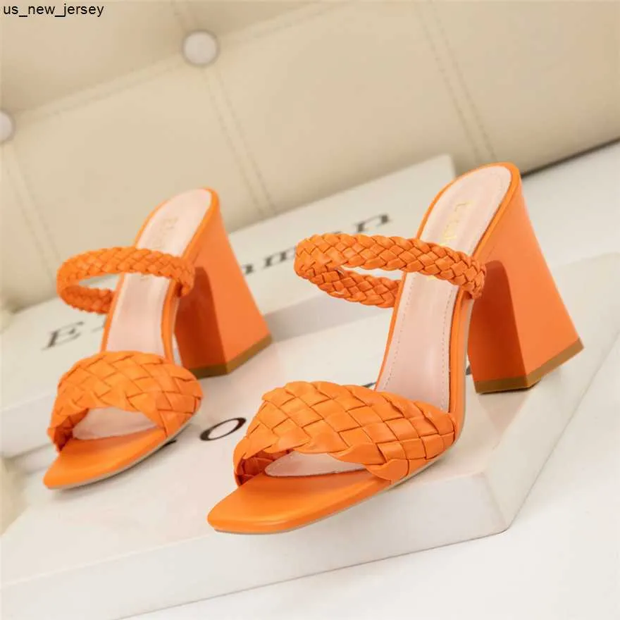 Zapatillas Moda Tejido Tacón grueso Zapatillas de mujer Punta cuadrada Verano Casual Señoras Diapositivas Rojo Naranja Zapatos Resbalón en la playa Sexy Bombas Mujer J230519