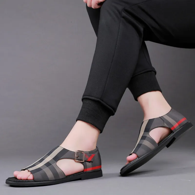 Sandalen heren sandalen zomer sandalen heren niet-slip schoenen unisex badkamer slippers comfortabele slippers heren strand slippers maat 38-48 230518