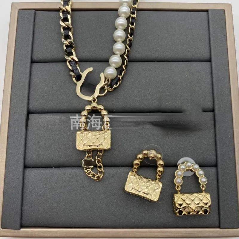 Luksusowe zestawy biżuterii podwójnie warstwowy skórzany naszyjnik i kolczyki