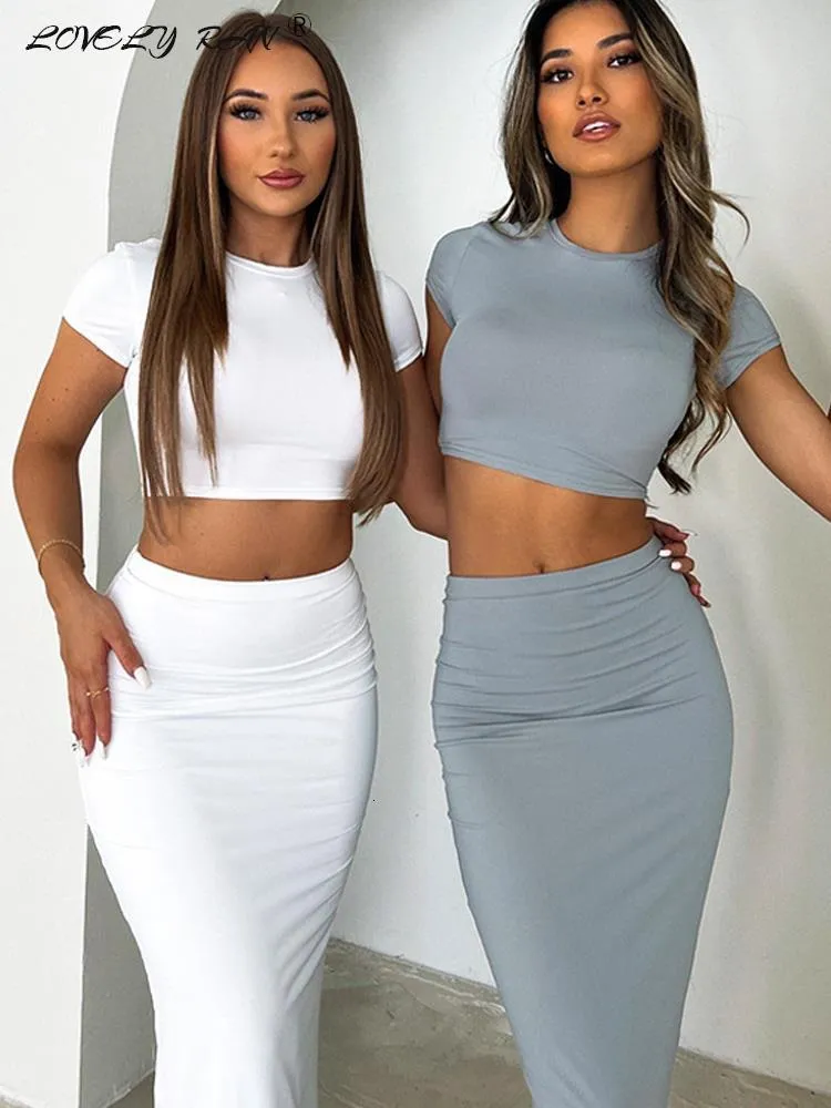 Dwuczęściowa sukienka Kobiety seksowny zestaw spódnicy mody solidne topy tshirt długie bodycon spódnice żeńskie lato 2 Baddie Bodysuit Chic strój 230518