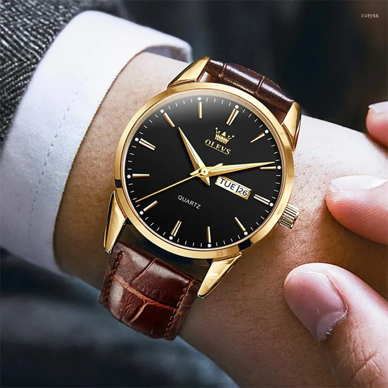 Wristwatches 2023 Mens Watches Top Waterproof Sport Wrist Watch Chronograph Quartz Military Genuine Leather Relogio Masculino