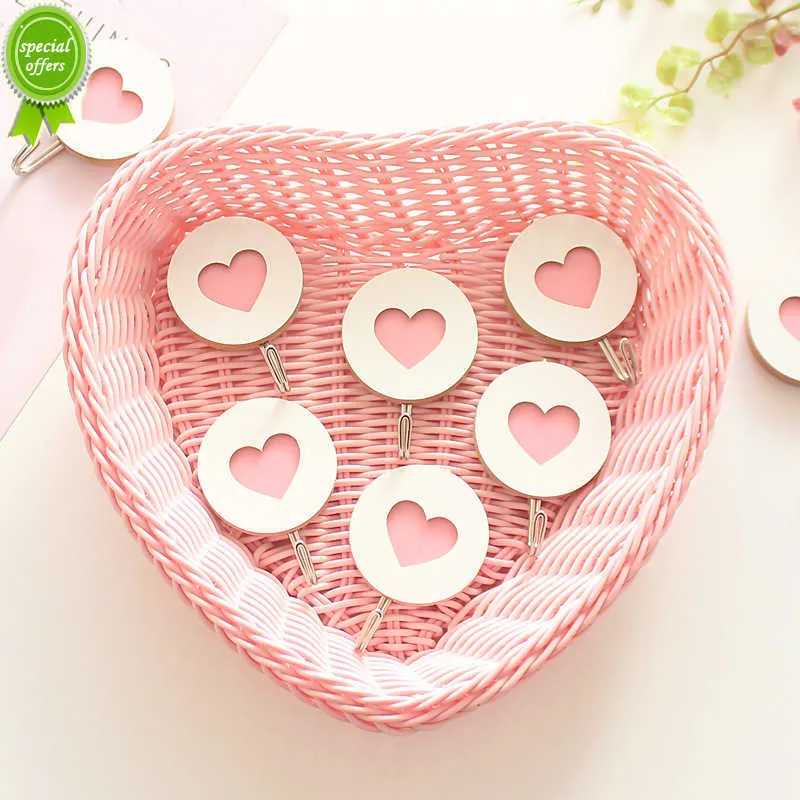 New Girl Heart Hook Cute Cartoon Pink Household Stainless Steel Kitchen Strong Self-adhesive Free Punch Hook Minimalist Key Hanger
