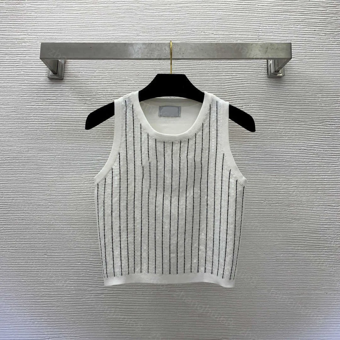 23ss womens designer clothing Womens Knits Double C letter logo logo Vertical stripe Sequin Woven knitted vest top High quality womens clothes