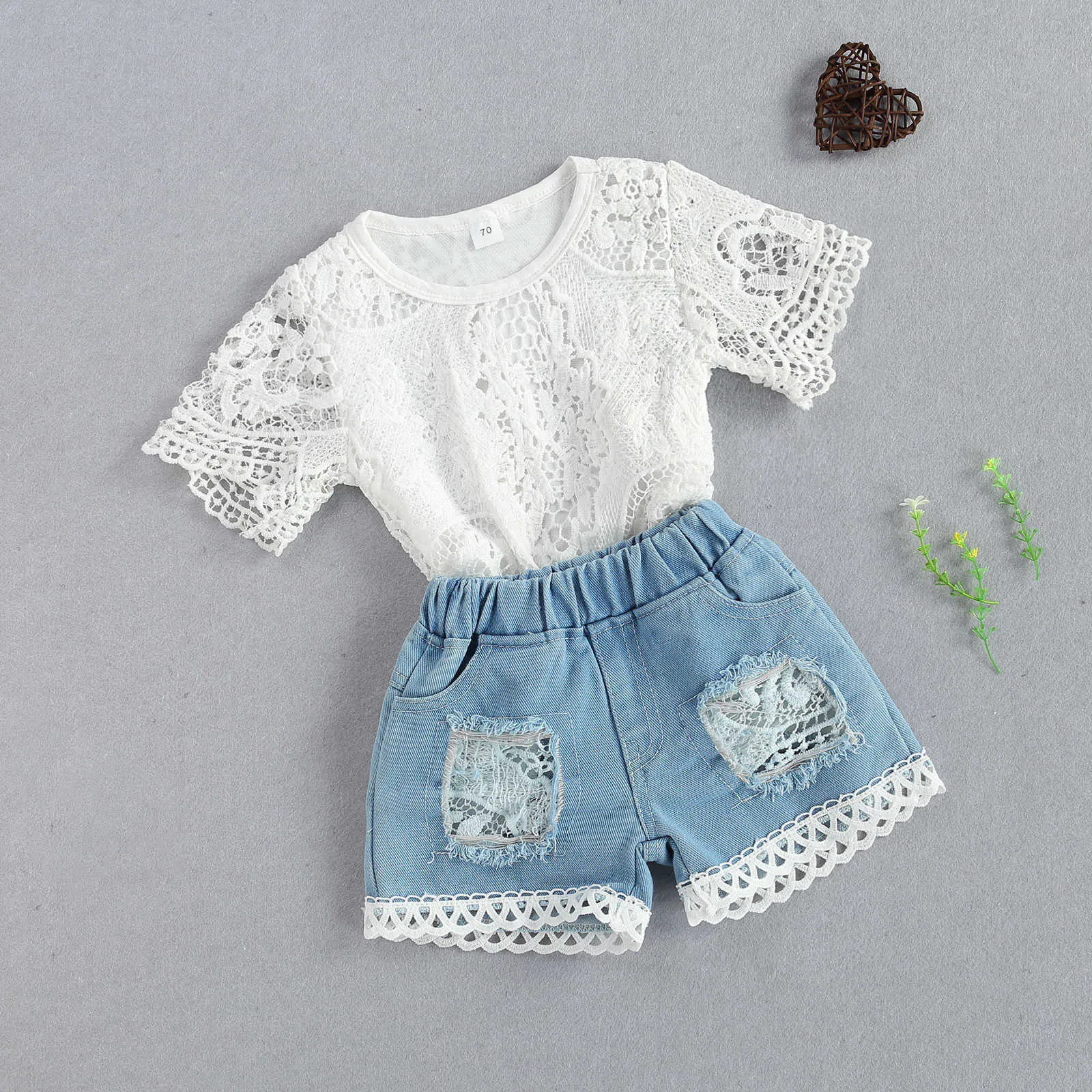 Clothing Sets Fashion Infant Newborn Baby Girls Summer Clothes Sets White Flowers Bodysuits Top Elastic Shorts 2PCs