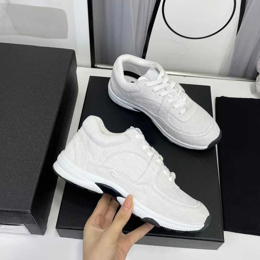 Designer Mens Running Channel Shoes Sneakers Women Lace-up Sports Shoe Casual Trainers Classic Sneaker Woman City Asdf Size 35-45