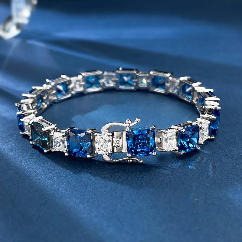 Princess Cut Sapphire Diamond Bangle Armband 100% Real 925 Sterling Silver Wedding Armband för kvinnor Män engagemangsmycken