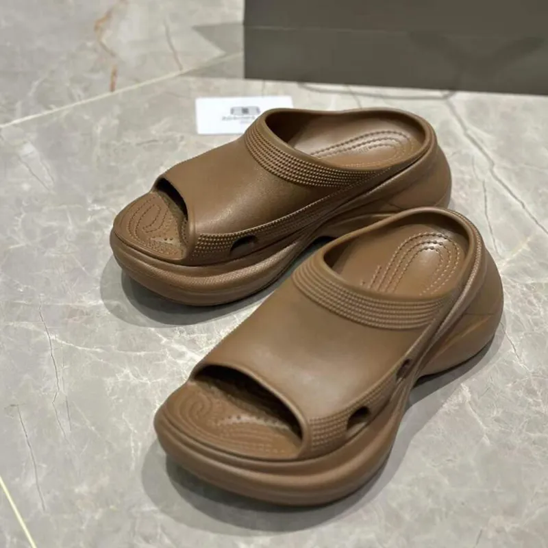 Модные женские женские тапочки Sandals Summer Family Slip Platform Flat Sliders Италия Рафинированная смола оникса дизайнер кожа.