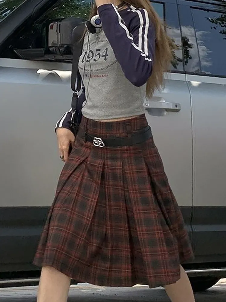 Womens plaid skirt 90s hot sale style