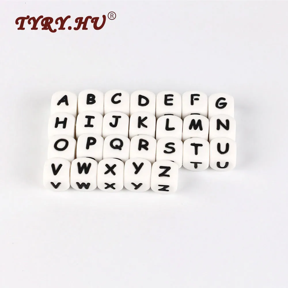 Baby Tanders Toys Tyryhu 50st Letter Silicone Pärlor Personliga tandvård DIY PACIFIER Kedjor Pearl Silicon Alphabet Accessories 230518