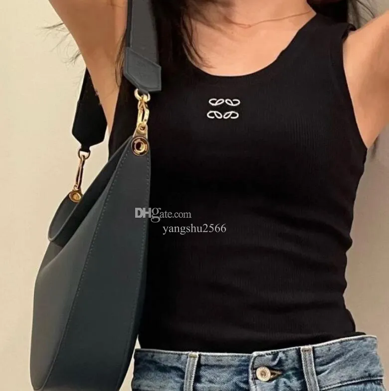 Summer White Women Tops Tees Crop brodery Sexig Off Axla Black Tank Casual ärmlösa rygglösa toppskjortor Designer Solid Color Vest