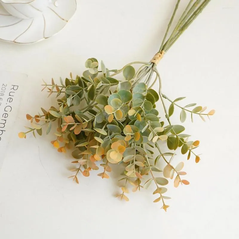 Dekorativa blommor 6st UV -resistenta 3 färger Rensa konsistens ingen trimning simulering eukalyptus för bröllop