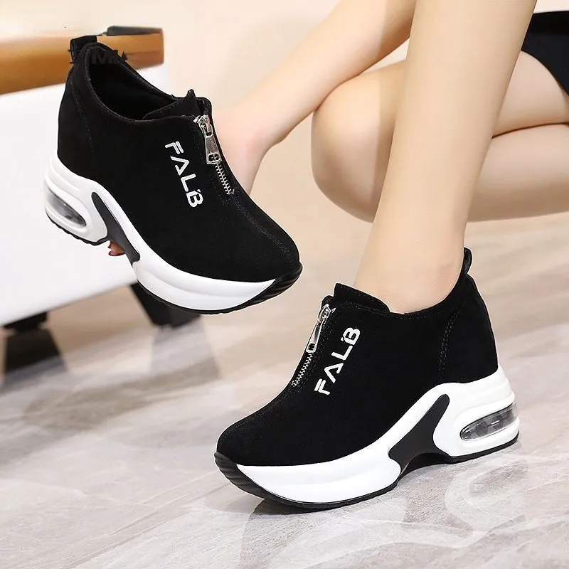 Chaussures habillées Baskets Wanita dengan Sepatu Platform Kasual Wedge Basket Tenis Tebal Pelatih Musim Panas 230517