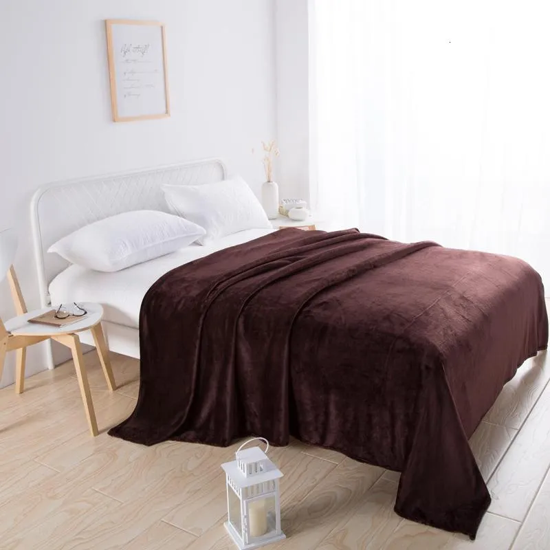 Dark gold throw blanket new arrivals