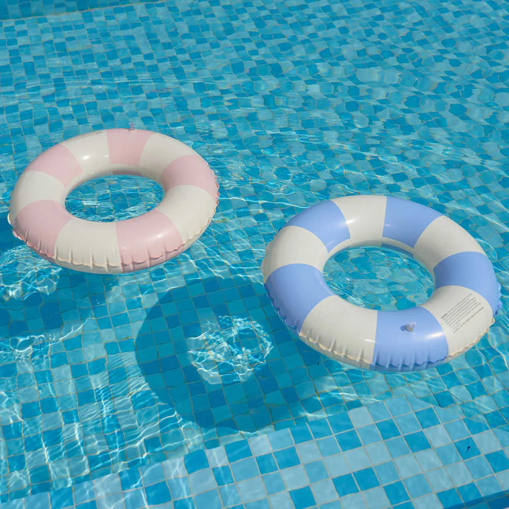 Swimming ring for 4 year old on sale