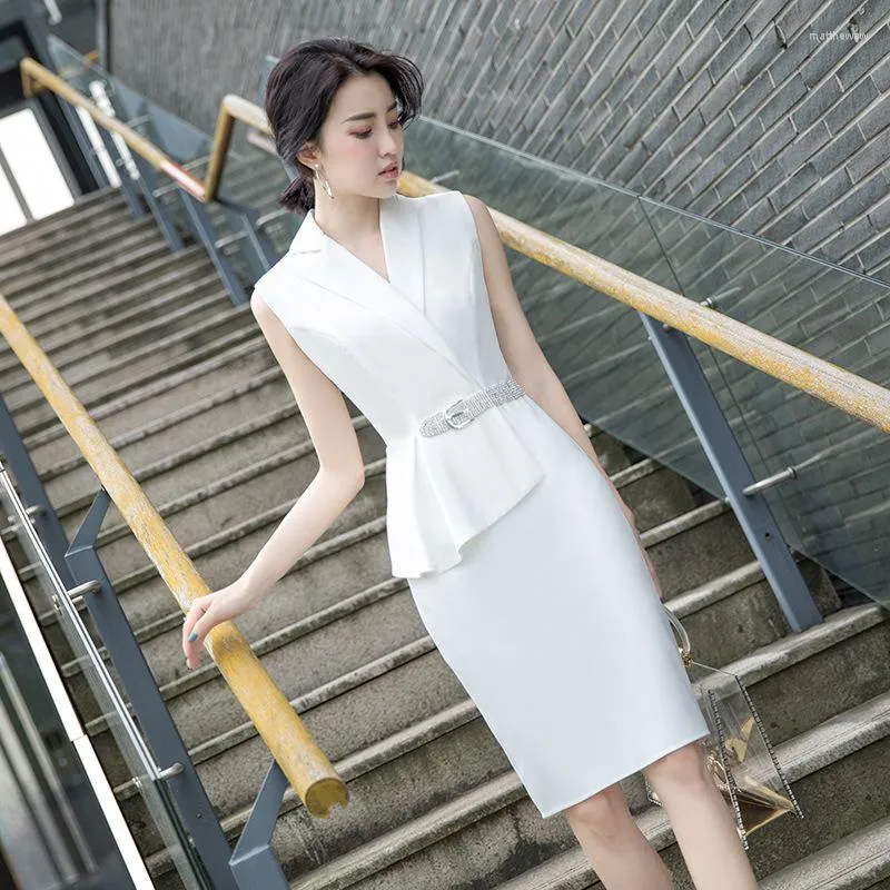 Formal one online piece for office