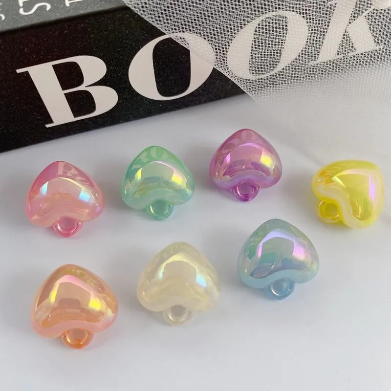 Crystal Spring Style 100pcs/partia 18 mm Kolor nadruk kreskówkowe sercowe koraliki żywiczne z wieszakiem na biżuterię/akcesorium bransoletki