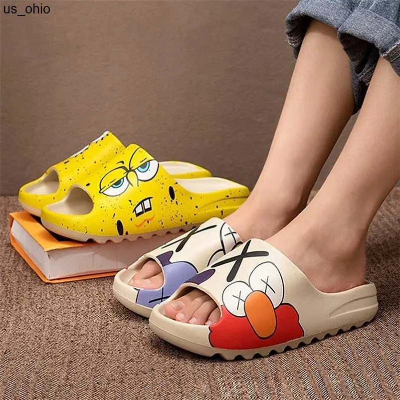 Designer Printed Cartoon Slides For Couples Thick Summer House