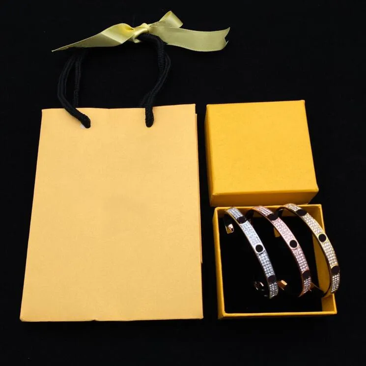 Designer Mode Armband Voor Heren Vrouwen Volledige Diamant Gouden Letters F Armbanden Geschenken Dames Luxe Liefde Armbanden Hiphop Sieraden