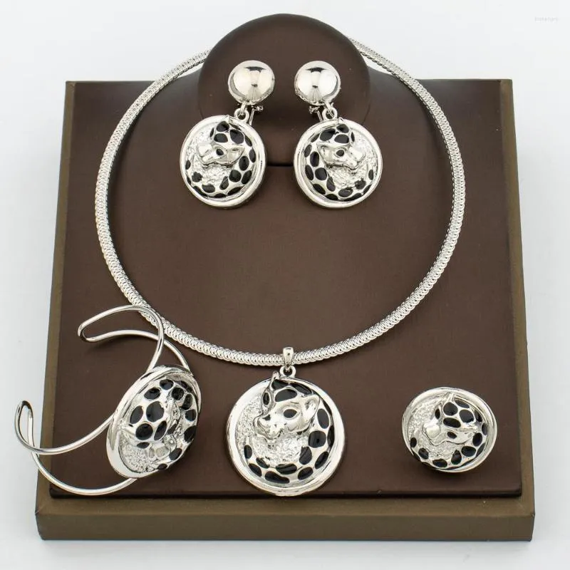 Necklace Earrings Set Italian Silver Plated Jewelry Statement Leopard Pendant 2023 Trend Dubai Hoop 4Pcs