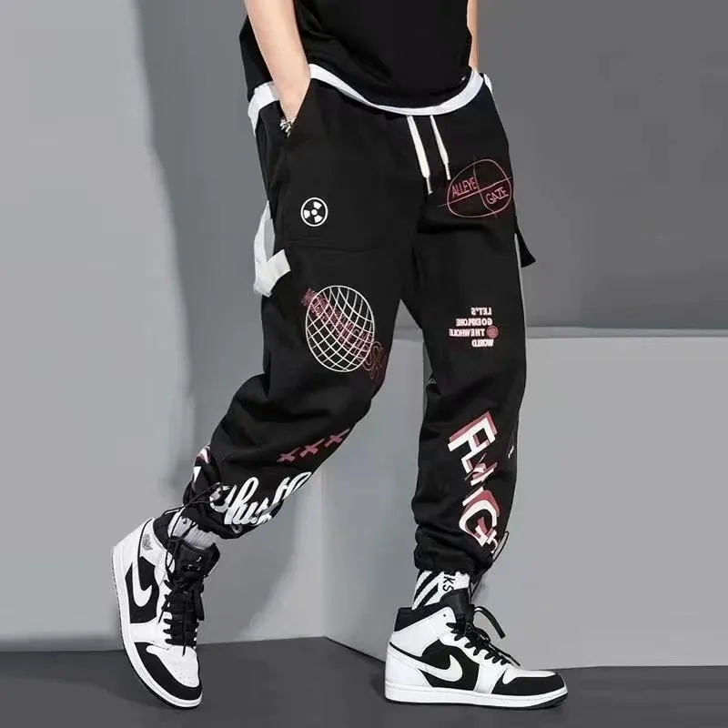 Pantaloni da uomo Cargo Fashion Hip Hop Pantaloni multitasche Trendy Streetwear Graffiti Pantaloni della tuta Pantalones Pantaloni con coulisseUomo