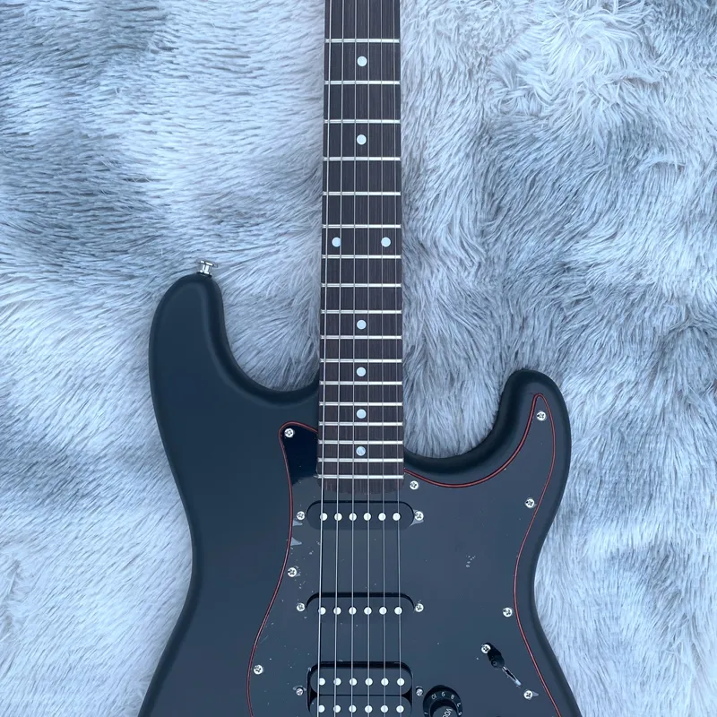 electric guitar black color made in china rose wood fignerboard