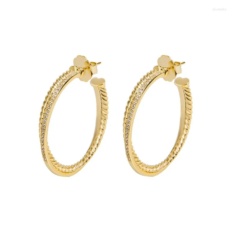 Серьги обруча шириной 4 мм C Shape Gold Press Strass Styly Chic Designer Twist, персонализированный с Push Back Post