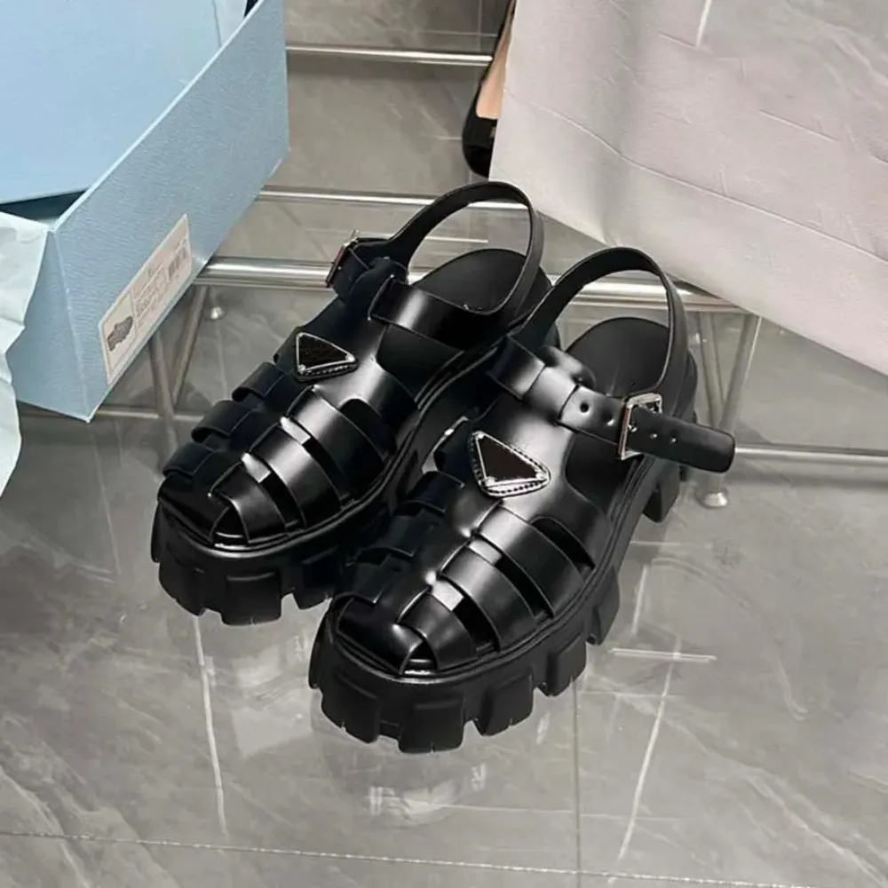 Pavers store slippers mens