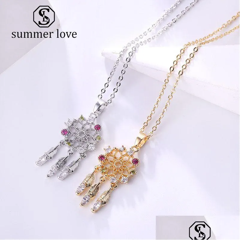 Collane con ciondolo Nuove donne Dream Catcher Leaf Feather Nappa Collana Round Hollow Copper Intarsiato Zircon Clavicola Catena Gioielli Gi Dhfqg