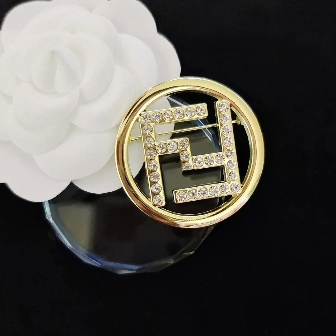 Fendi brooch pin outlet