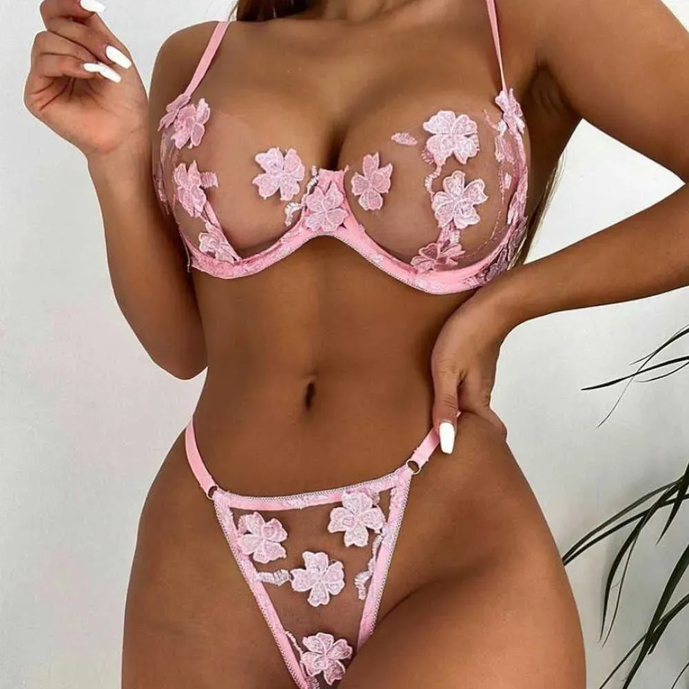 Lingerie Femme Vêtements De Nuit Sexy Dentelle Deux Pièces Ensemble Soutien-Gorge Et Culotte String Culotte Transparent Femme Érotique