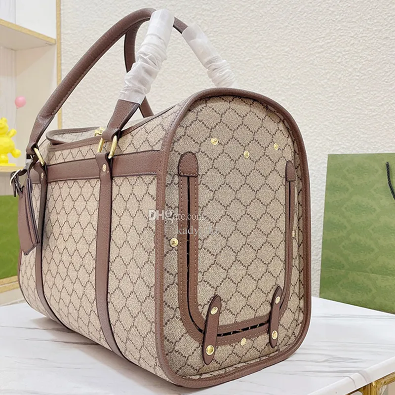 Pet Carrier Dog Sac Designer Cat Carriers Case Sacs à main Classic Net Voyage en plein air Web Beige Toile d'ébène Mesh Fenêtre Luxe Doubl281w