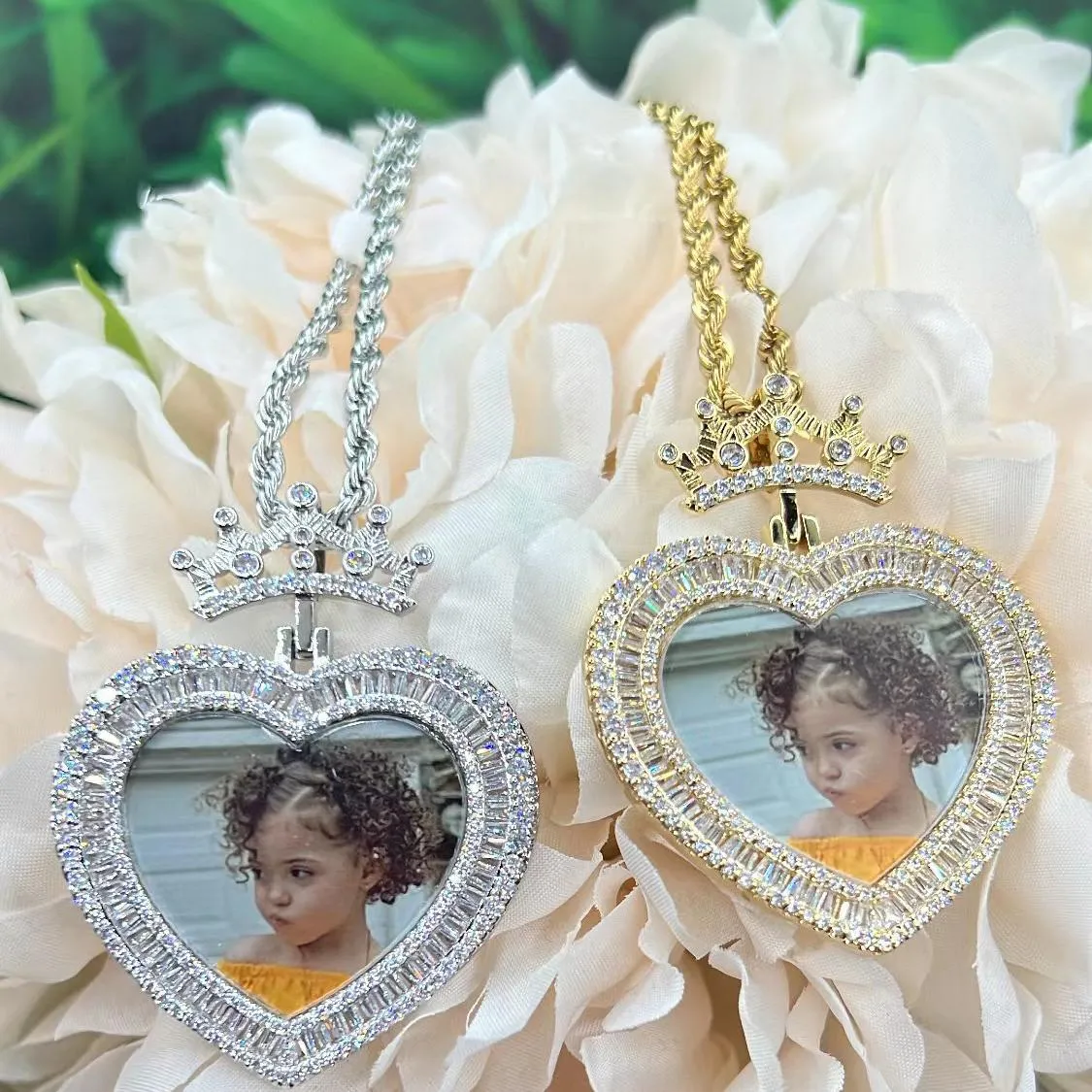 ネックレスThe Bling King Heart Princess Photo Pendant Custom Memory Picture Pendant engrave name hiphop Jewleryパーソナライズされた女性ギフト