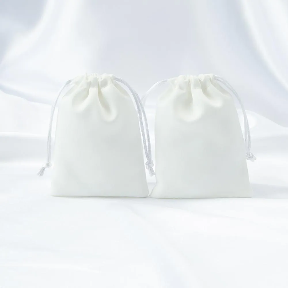 Ankletters vita siden smycken små presentpåsar 8x10 cm 9x12cm 10x15cm storlek satin dragstring förpackningspåpa bröllop gynn