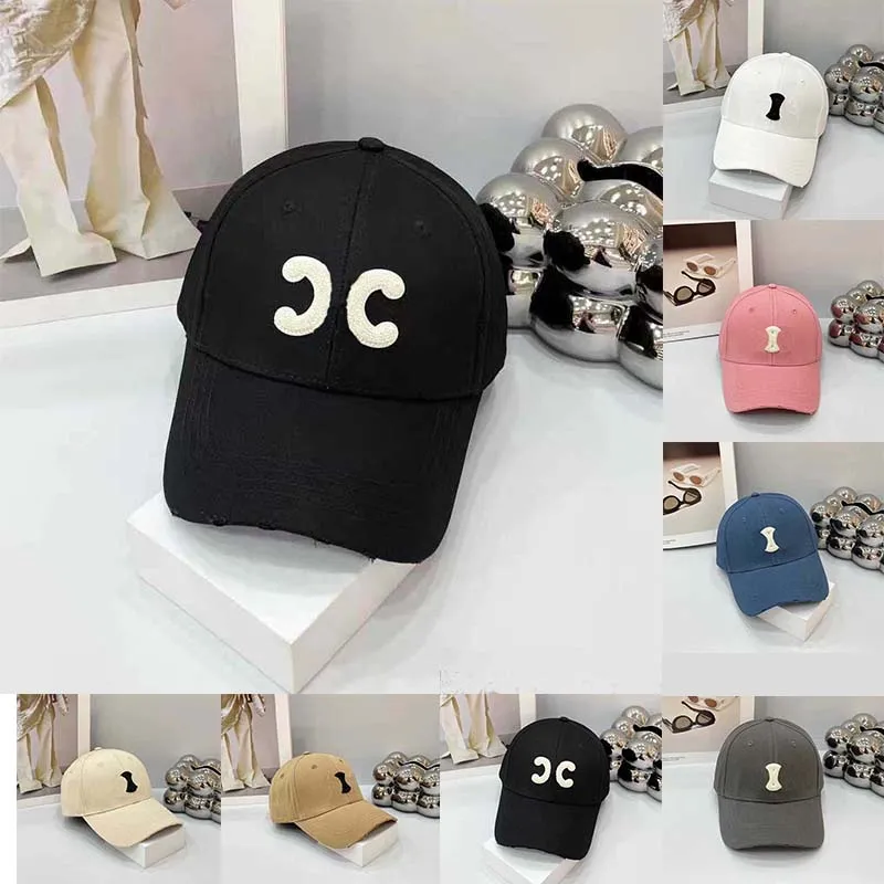 Casquettes de baseball designer Français Automne Nouveau Grand C-Lettre Brodé Baseball Mode Versatile Couple Duck Tongue Pare-soleil Homme et Femme Tendance 6ODV