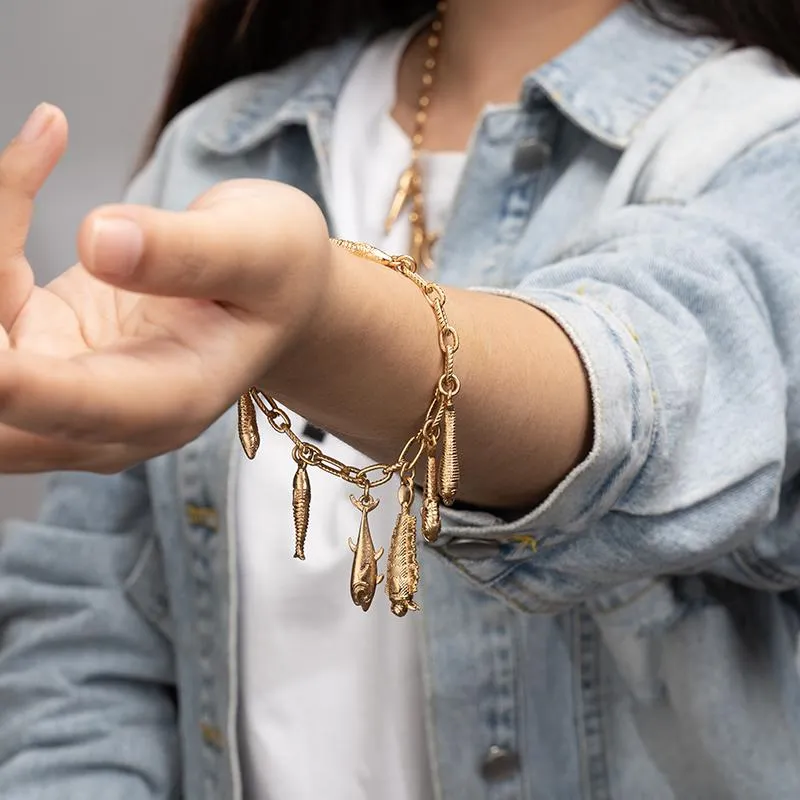 Braccialetti Bracciale con pesci dorati Bracciale smaltato a mano Pesci Conchiglia Ciondoli in acciaio inossidabile Braccialetti con stelle marine di pesce Braccialetti per le donne