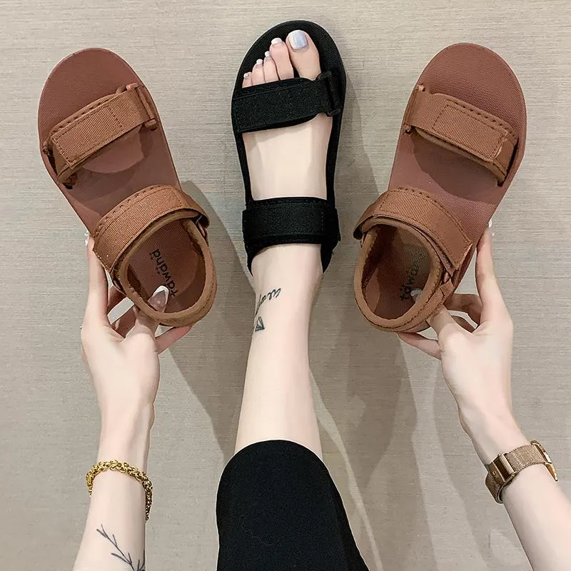 Sandals The Summer 2023 Student Casual Shoe For Women Is Simple Versatile Platform Sandal With Open Toe