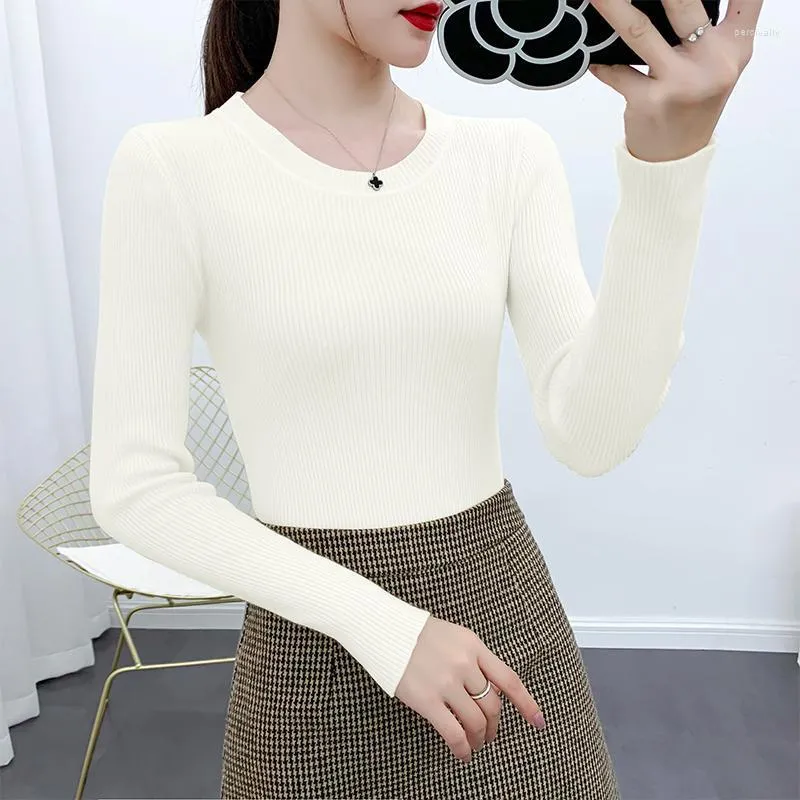 Sweaters with close clearance fitting short round collars