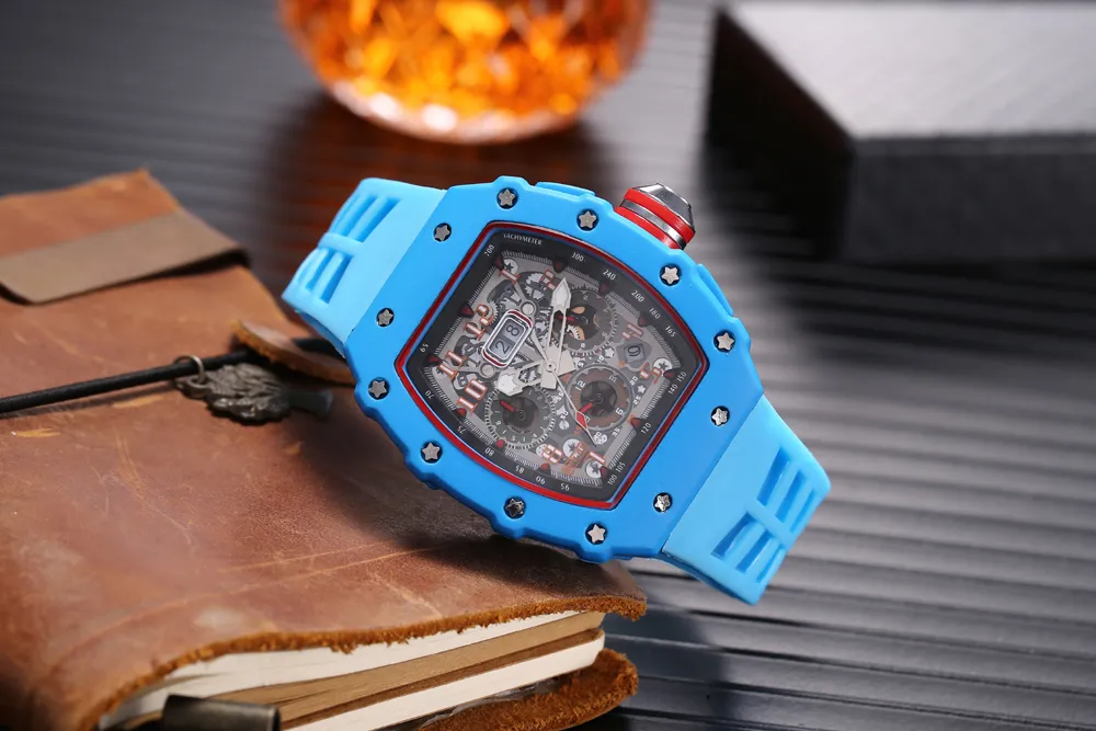 2023 nouvelle montre hommes loisirs diamant montres or boîtier en acier Silicone Quartz montre-bracelet bracelet mâle Relogio Masculino Ri42