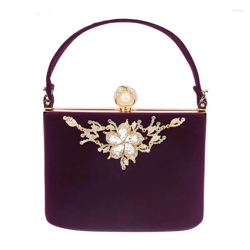 Evening Bags 2023 Gold Crystal Flowers Velvet Clutch Bag Party Shoulder Handbag Women Flower Wedding Bride