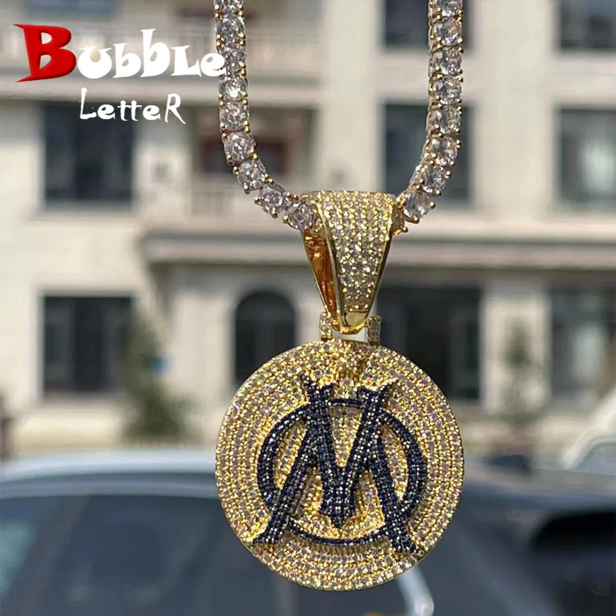 Colliers Bubble Letter Iced Out Pendentif Collier pour hommes Football Charms Véritable Plaqué Or Hip Hop Bijoux