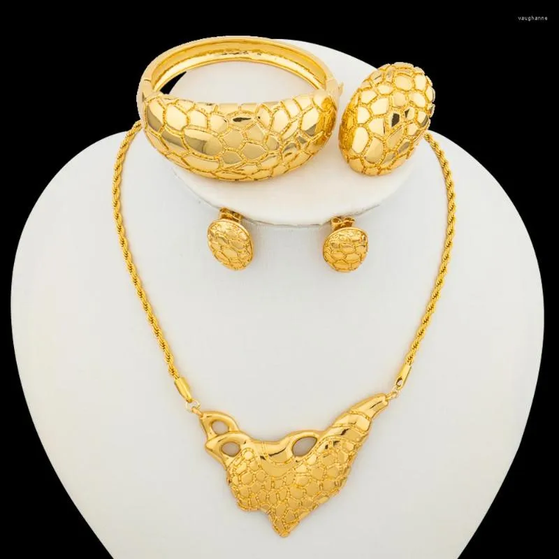 Halskette Ohrringe Set Dubai Afrikanischer Schmuck 18K Gold Farbe und mit Armband Ring Leopard Design Party Schmuck Damen Geschenke