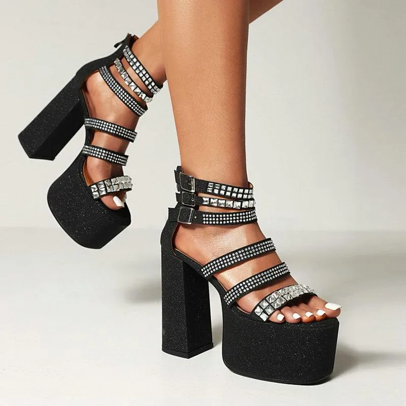 Sandalet 2023 Yaz şık çok kayış bandaj tasarımı seksi bayan topuklu ayakkabılar blok yüksek açık ayak parmağı platformu ile kristal