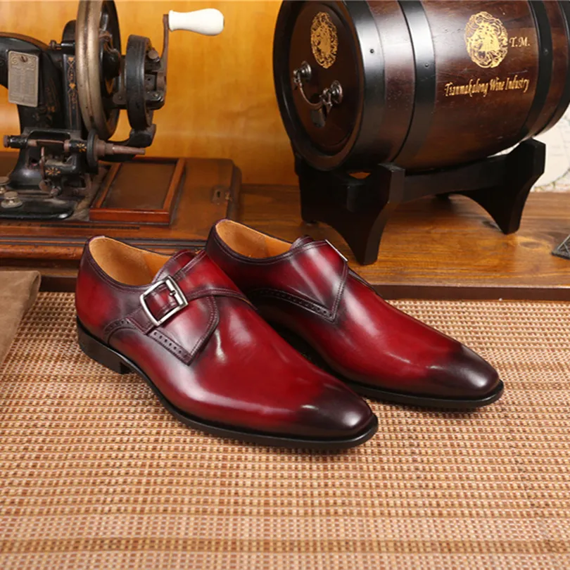 berluti Chaussures en cuir pour hommes de haute qualité chaussures formelles confortables semelles en cuir véritable luxe fait à la main, personnalisation haut de gamme coloration manuelle bouton unique