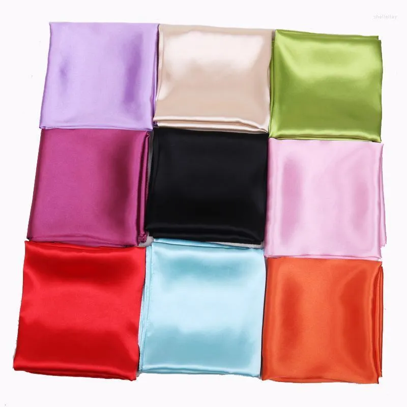 Foulards 60 cm Bonbons Couleurs Femmes Foulard En Soie De Mode Châle Tête Couvrant Dames Professionnel Petits Carrés Conception ScavesScarves Shel22